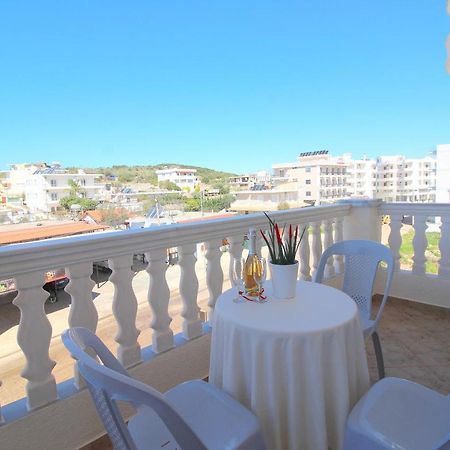 Centrum Hotel Ksamil Eksteriør billede
