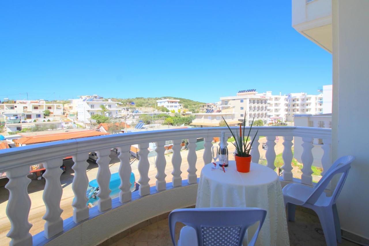 Centrum Hotel Ksamil Eksteriør billede